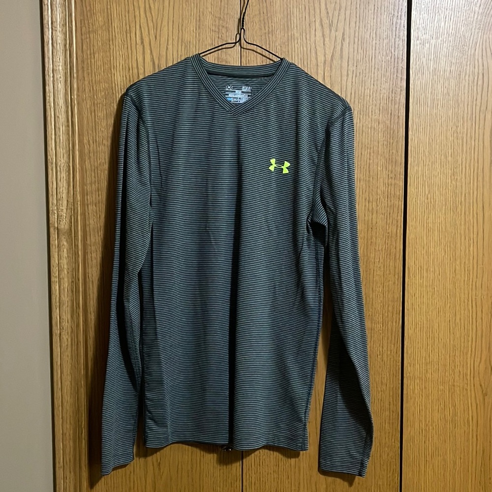 Under Armour Long Sleeve Top
